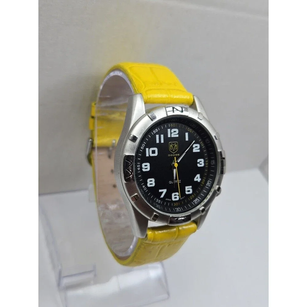 Dodge 2005 Mens Quartz Watch Ram Logo Black Dial Leather New Battery Collectible